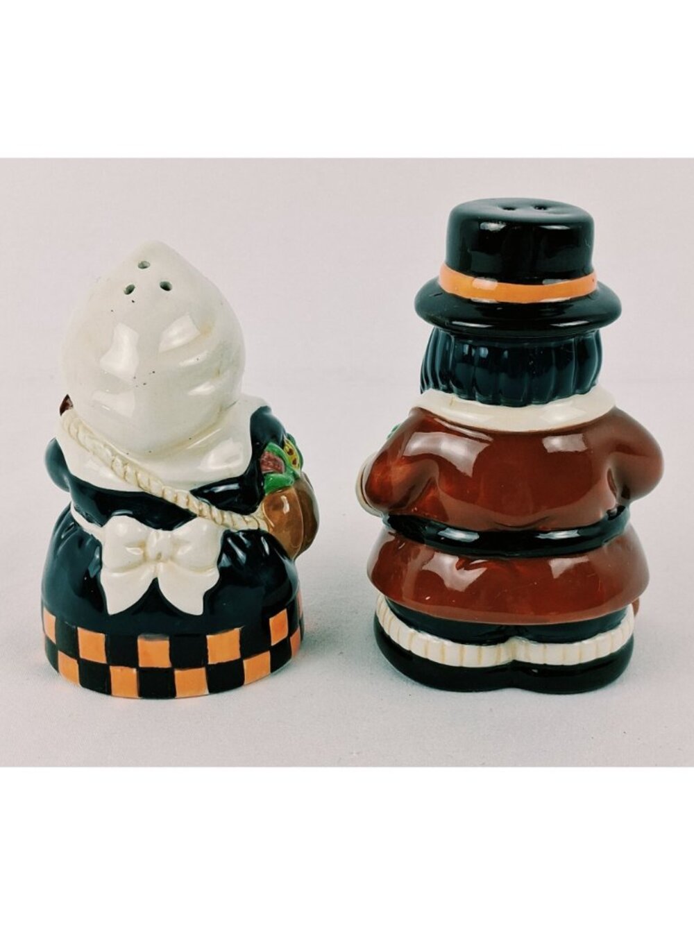 VTG Thanksgiving Pilgrim Couple Ceramic Salt & Pepper Shaker Set Thanksgiving - Picture 3 of 14